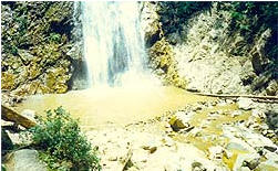 tour pa shao waterfall chiang rai