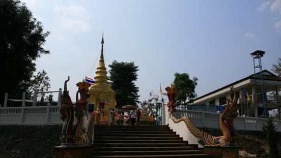 tour pra that doi wao chiang rai 3