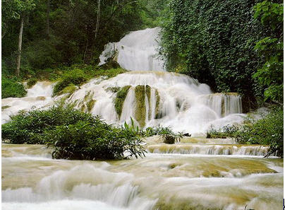 wang kaew waterfall