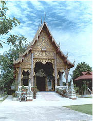 tour wat pa faek tai phayao