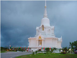 tour buddha pagoda khao kho phetchabun
