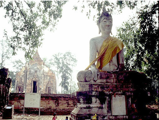 tour wat pho pra thap chang phichit