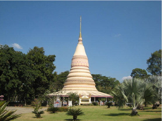 tour wat rong chang phichit