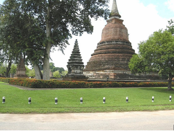wad cha na song kram sukhothai