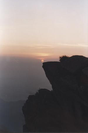 ทัวร์ ยอดเขานารายณ์ จังหวัดสุโขทัย tour-yord-khao-na-rai-sukhothai