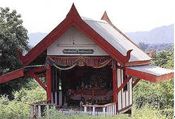 tour-wat-doi-khoi-khao-kaew-tak