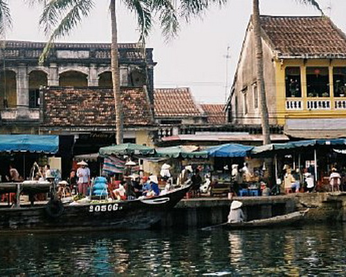 ทัวร์ เมืองฮอยอัน เวียดนาม tour-amazon-hotel-vietnam
