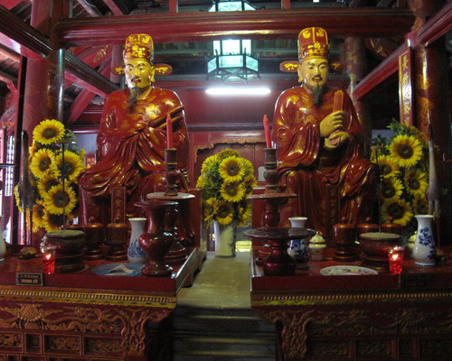 ทัวร์ วิหารวรรณกรรม เวียดนาม tour-amazon-hotel-vietnam