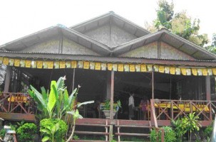 tour-nang-bod-restaurant-laos