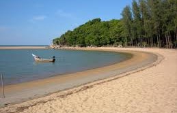 tour-naratat-beach-narathiwat